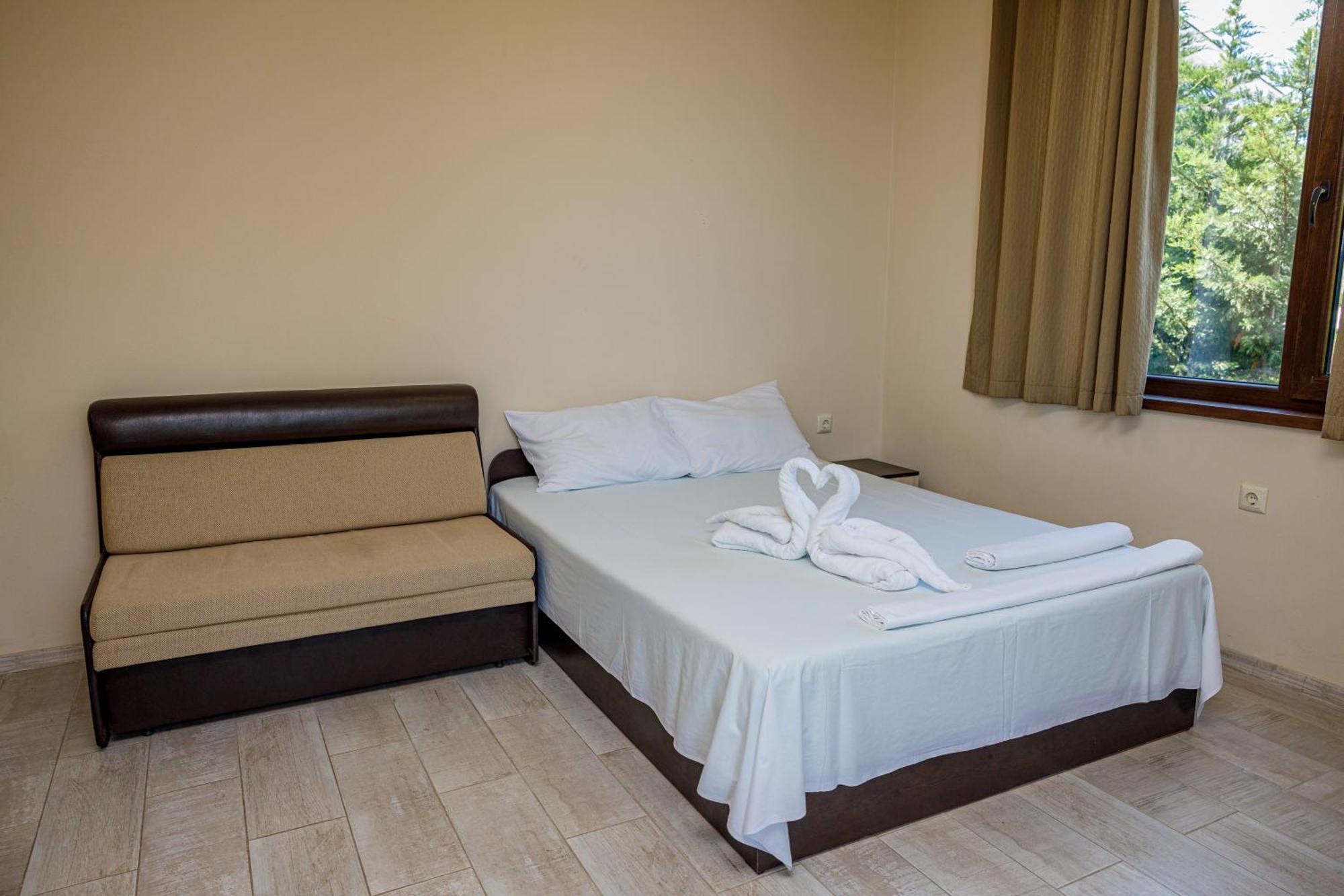 Family Hotel Silitur Ahtopol Eksteriør billede