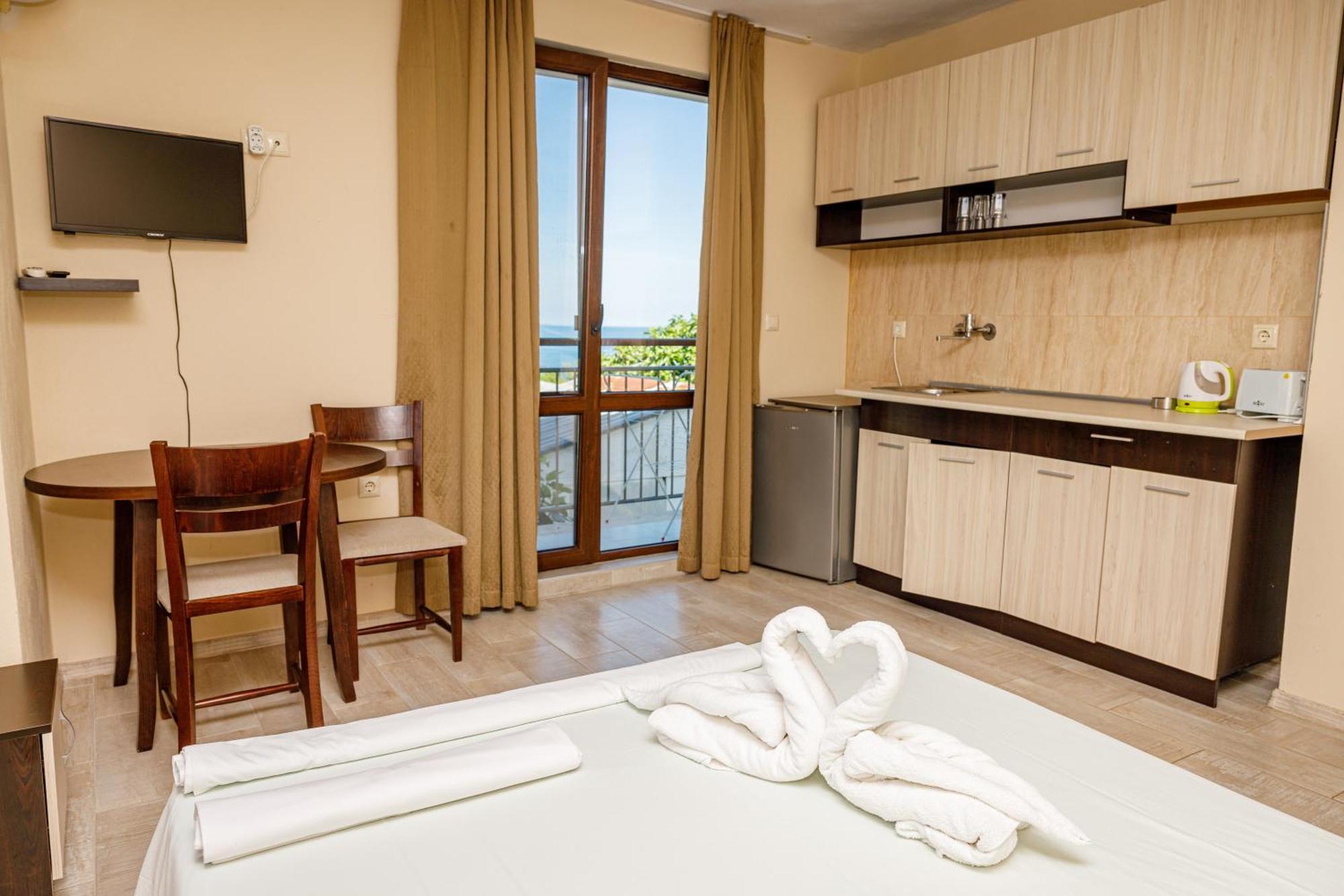 Family Hotel Silitur Ahtopol Eksteriør billede