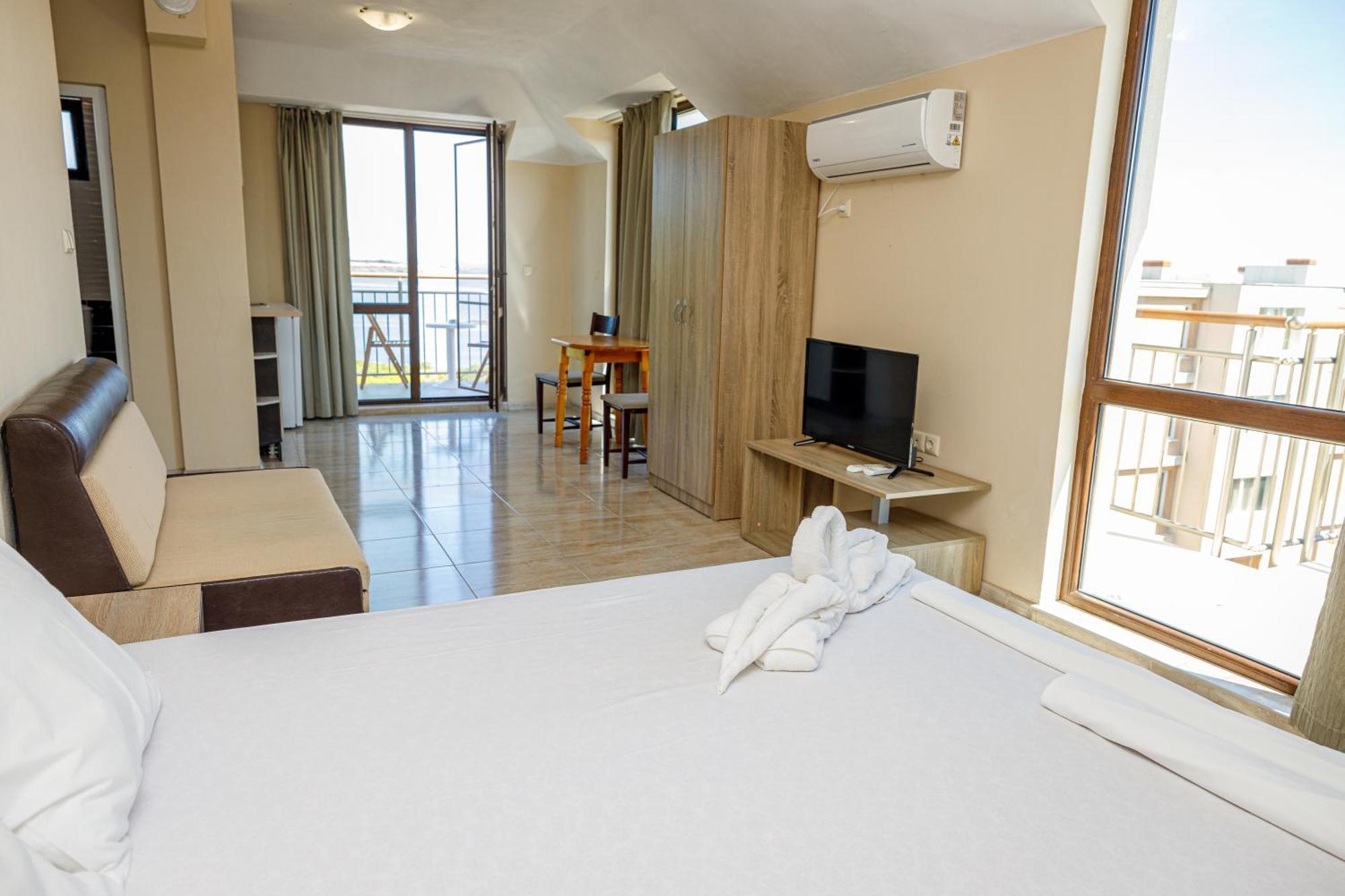 Family Hotel Silitur Ahtopol Eksteriør billede