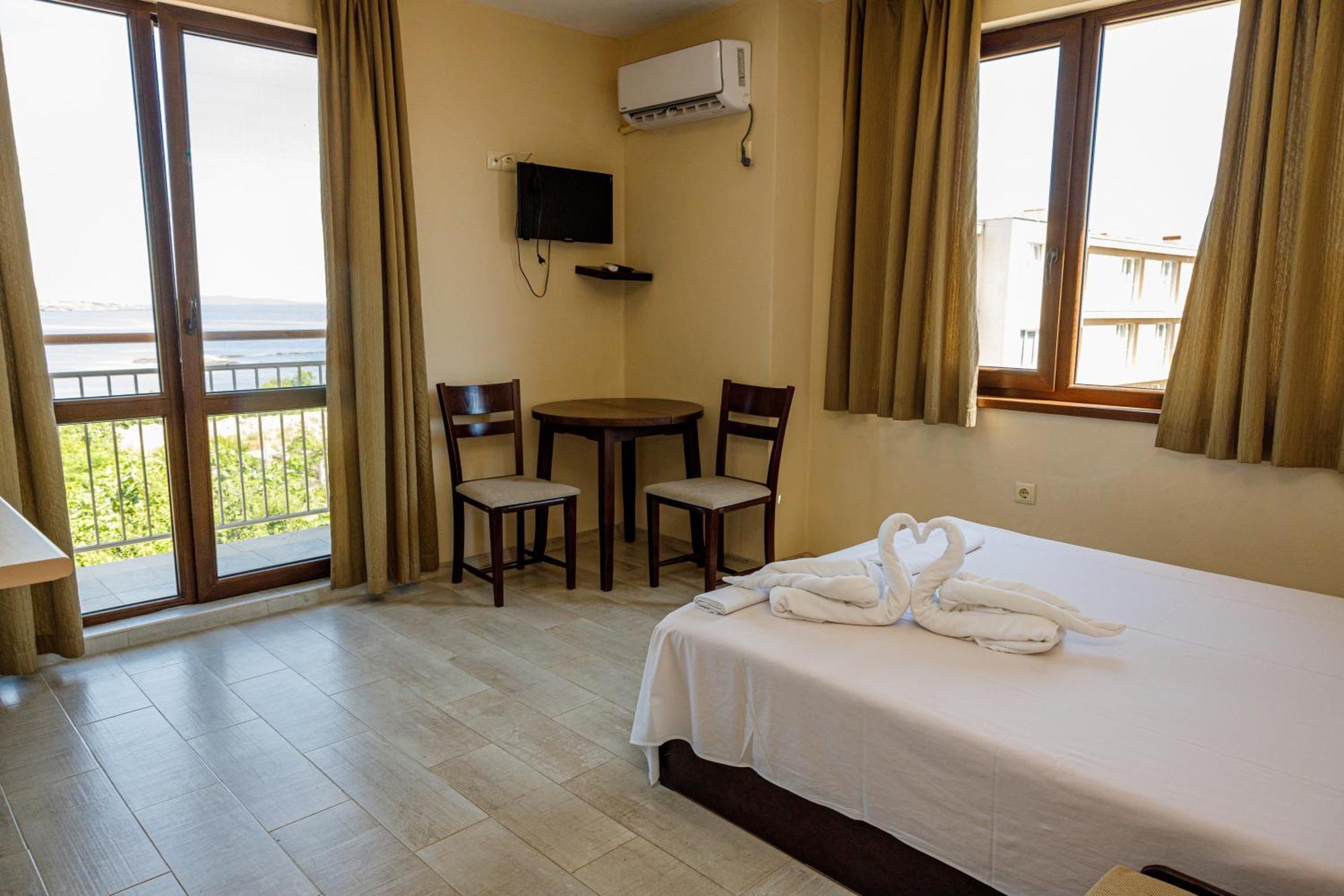 Family Hotel Silitur Ahtopol Eksteriør billede